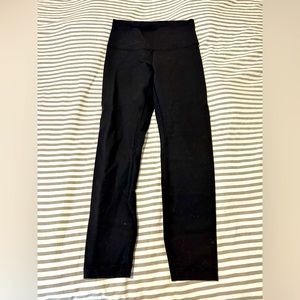 Women’s Lululemon Wunder Train leggings.